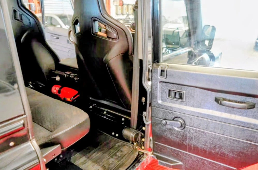 Land Rover Defender 110 TD4 - Imagen 11