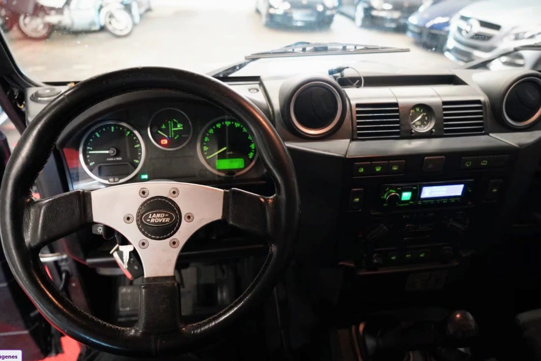 Land Rover Defender 110 TD4 - Imagen 19